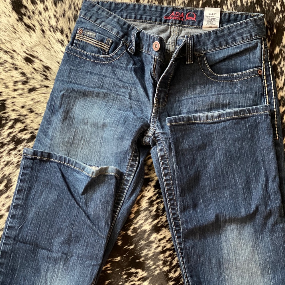 Women’s Cinch Ada jeans size 5 LONG (28)